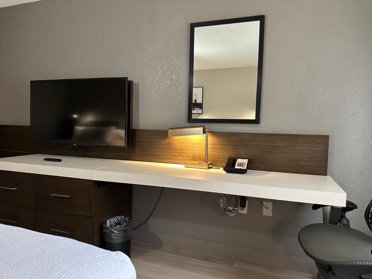 Nash Haus Hotel Nashville Bagian luar foto